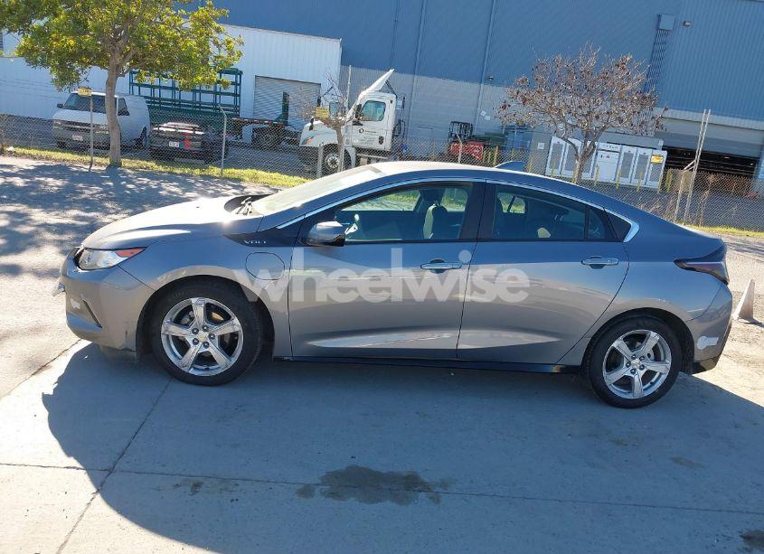 Photo 14 of 2018 Chevrolet Volt LT (VIN 1G1RC6S5XJU136469)
