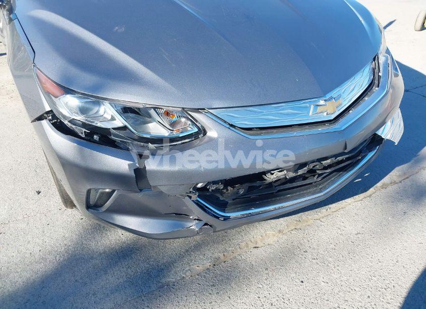 Photo 6 of 2018 Chevrolet Volt LT (VIN 1G1RC6S5XJU136469)