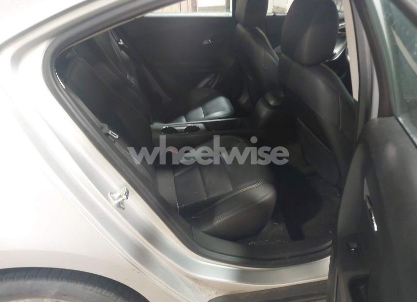 Photo 8 of 2012 Chevrolet Volt (VIN 1G1RD6E40CU102544)