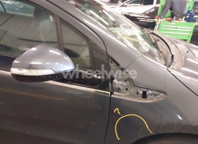 Photo 19 of 2013 Chevrolet Volt (VIN 1G1RD6E41DU133710)