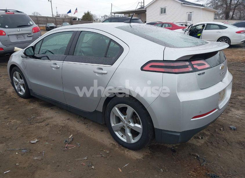 Photo 3 of 2013 Chevrolet Volt (VIN 1G1RD6E42DU139306)