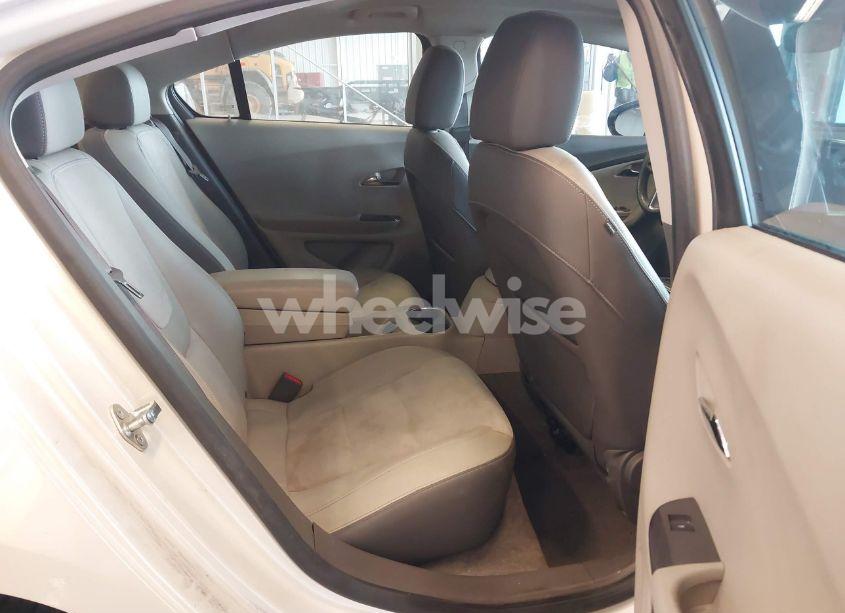 Photo 8 of 2014 Chevrolet Volt (VIN 1G1RD6E42EU140005)