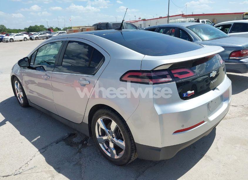Photo 3 of 2011 Chevrolet Volt (VIN 1G1RD6E43BU102780)