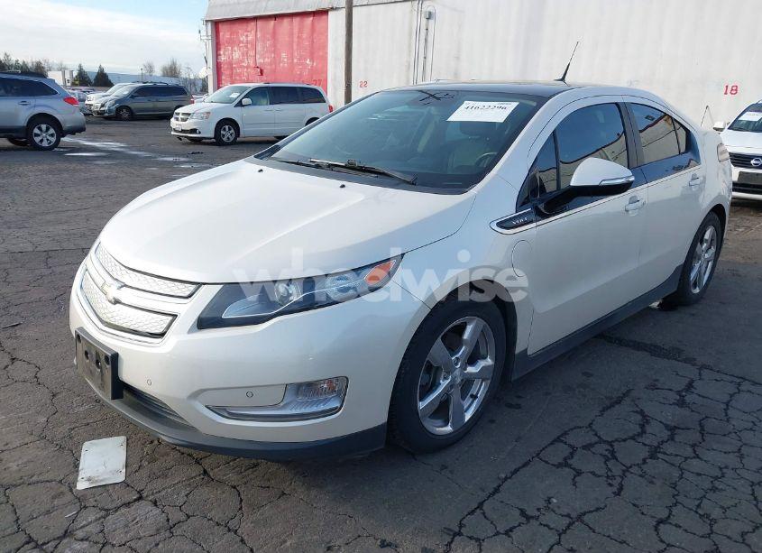 Photo 2 of 2012 Chevrolet Volt (VIN 1G1RD6E43CU108001)