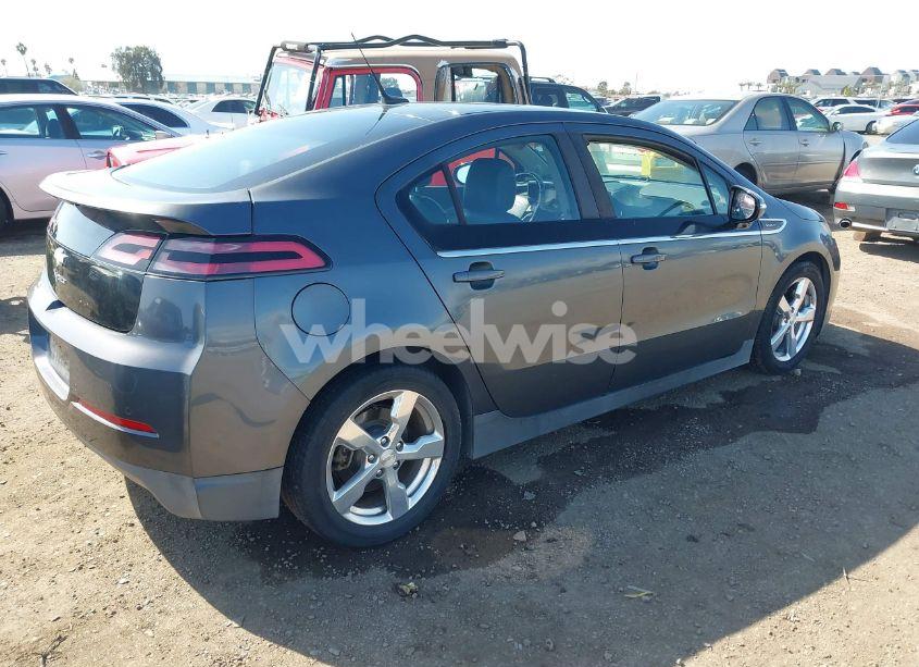 Photo 4 of 2011 Chevrolet Volt (VIN 1G1RD6E44BU103419)