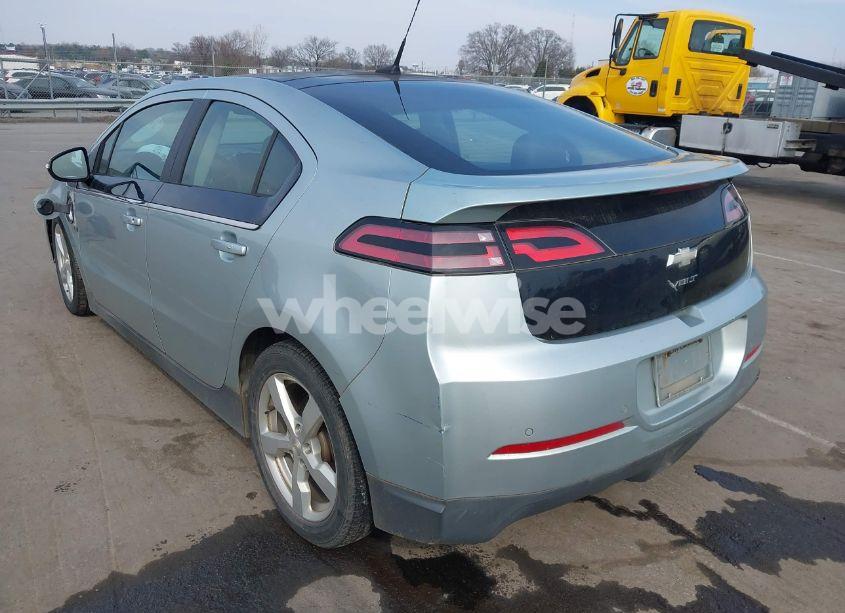 Photo 3 of 2012 Chevrolet Volt (VIN 1G1RD6E44CU101588)