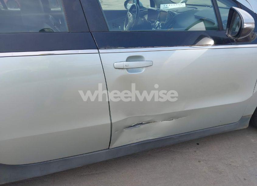 Photo 6 of 2012 Chevrolet Volt (VIN 1G1RD6E44CU101588)