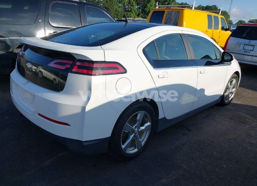 Photo 4 of 2012 Chevrolet Volt (VIN 1G1RD6E44CU101865)