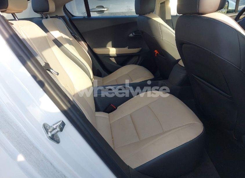 Photo 8 of 2012 Chevrolet Volt (VIN 1G1RD6E44CU101865)