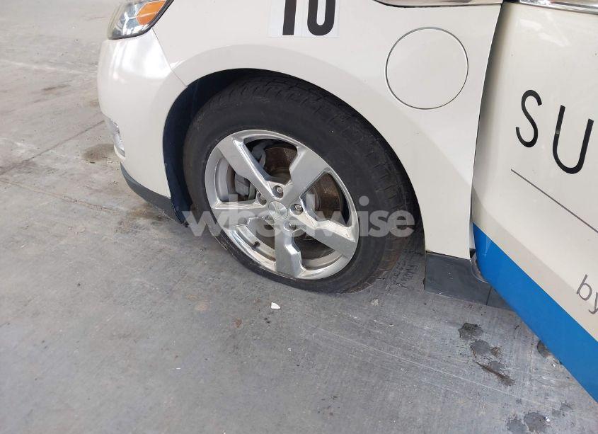 Photo 6 of 2012 Chevrolet Volt (VIN 1G1RD6E44CU102188)