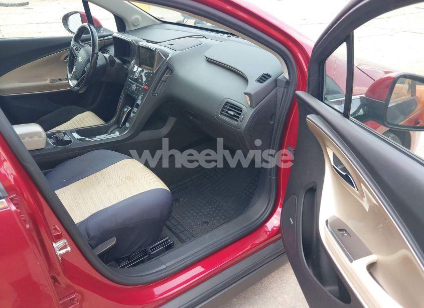 Photo 5 of 2012 Chevrolet Volt (VIN 1G1RD6E44CU105897)