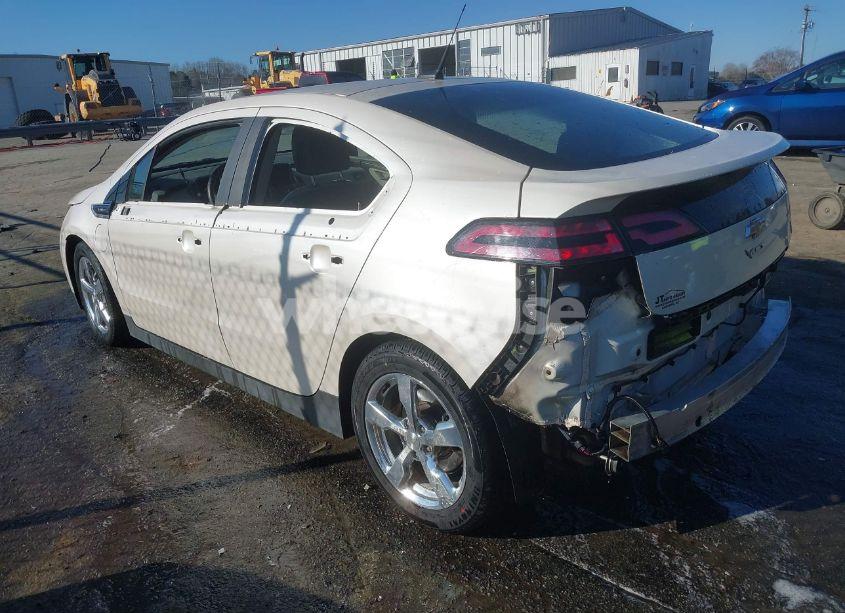 Photo 3 of 2014 Chevrolet Volt (VIN 1G1RD6E44EU133055)