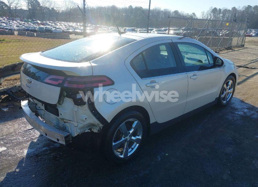 Photo 4 of 2014 Chevrolet Volt (VIN 1G1RD6E44EU133055)
