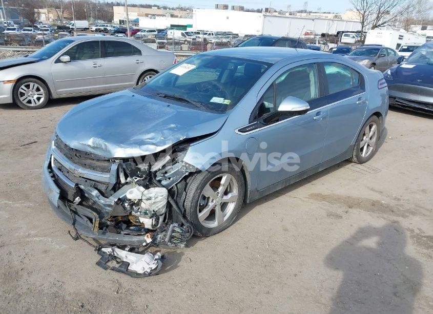 Photo 2 of 2014 Chevrolet Volt (VIN 1G1RD6E44EU151765)