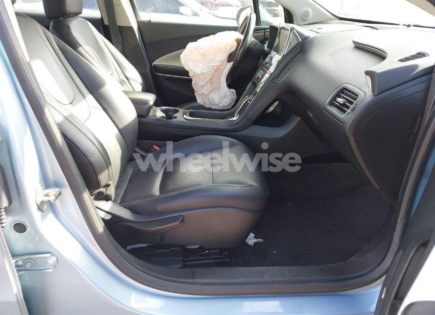 Photo 5 of 2014 Chevrolet Volt (VIN 1G1RD6E44EU151765)