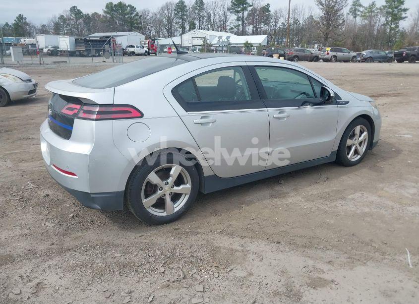 Photo 4 of 2011 Chevrolet Volt (VIN 1G1RD6E45BU101663)