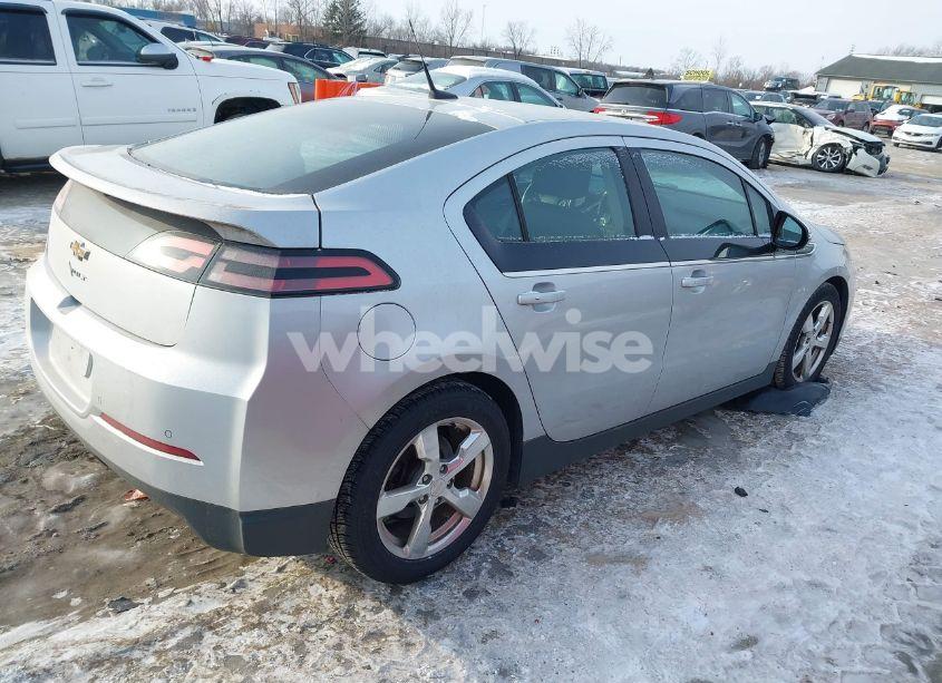 Photo 4 of 2014 Chevrolet Volt (VIN 1G1RD6E45EU122968)