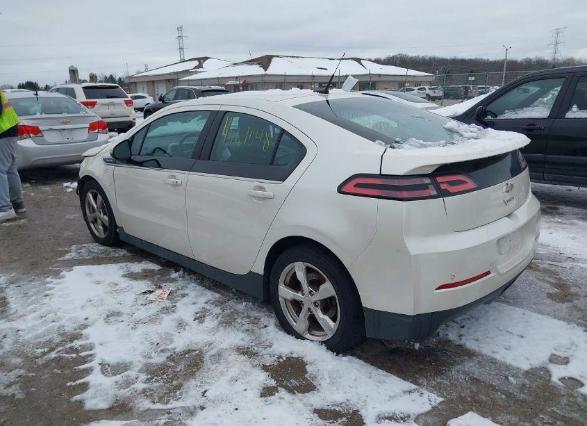 Photo 3 of 2014 Chevrolet Volt (VIN 1G1RD6E45EU154657)