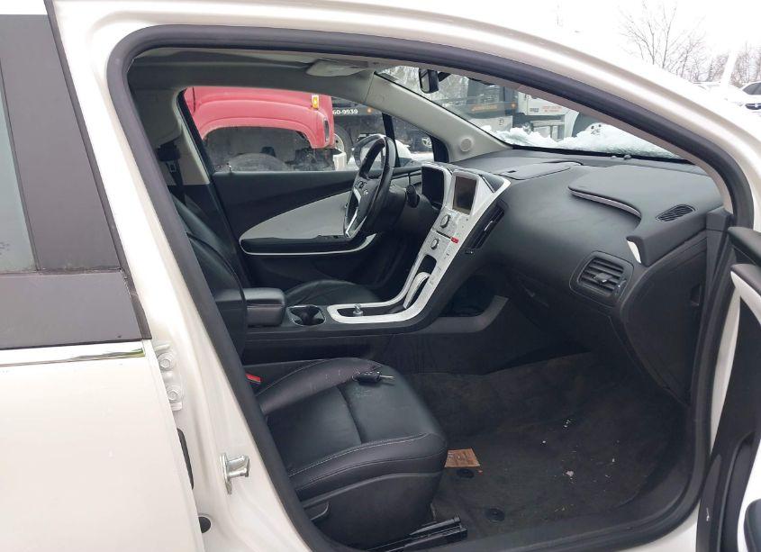 Photo 5 of 2014 Chevrolet Volt (VIN 1G1RD6E45EU154657)