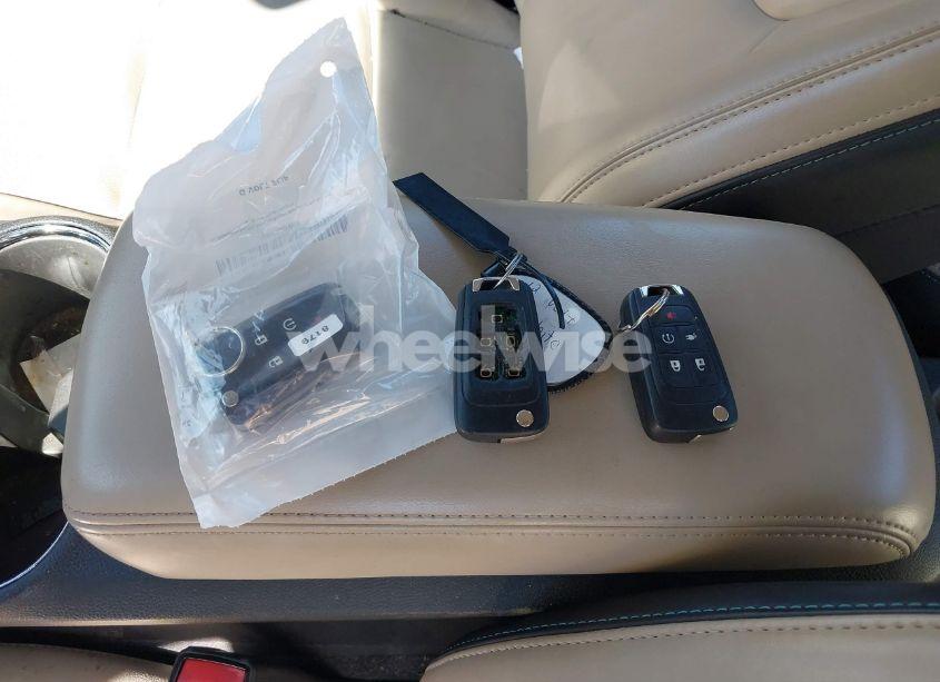 Photo 11 of 2012 Chevrolet Volt (VIN 1G1RD6E46CU101852)