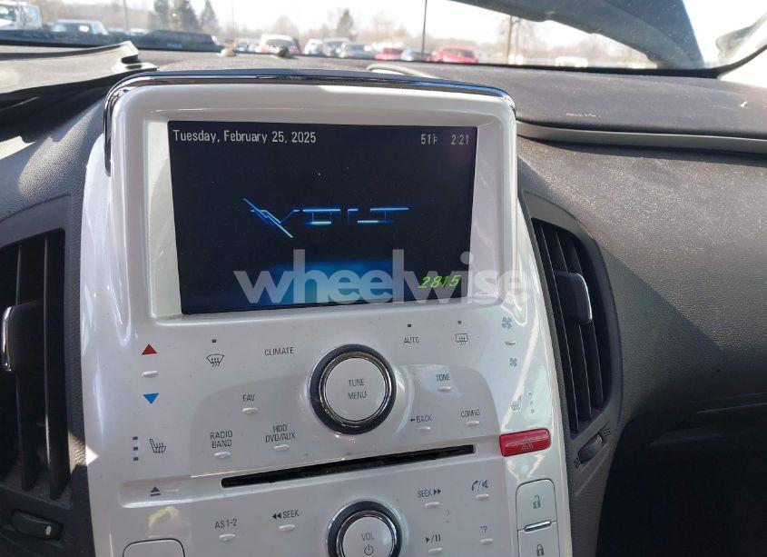 Photo 14 of 2011 Chevrolet Volt (VIN 1G1RD6E47BU102815)