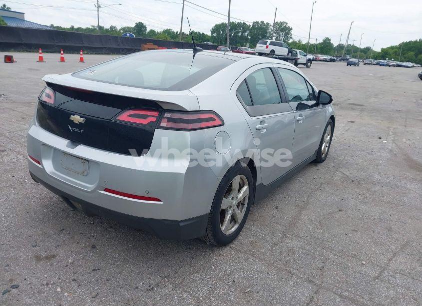 Photo 4 of 2012 Chevrolet Volt (VIN 1G1RD6E47CU111709)