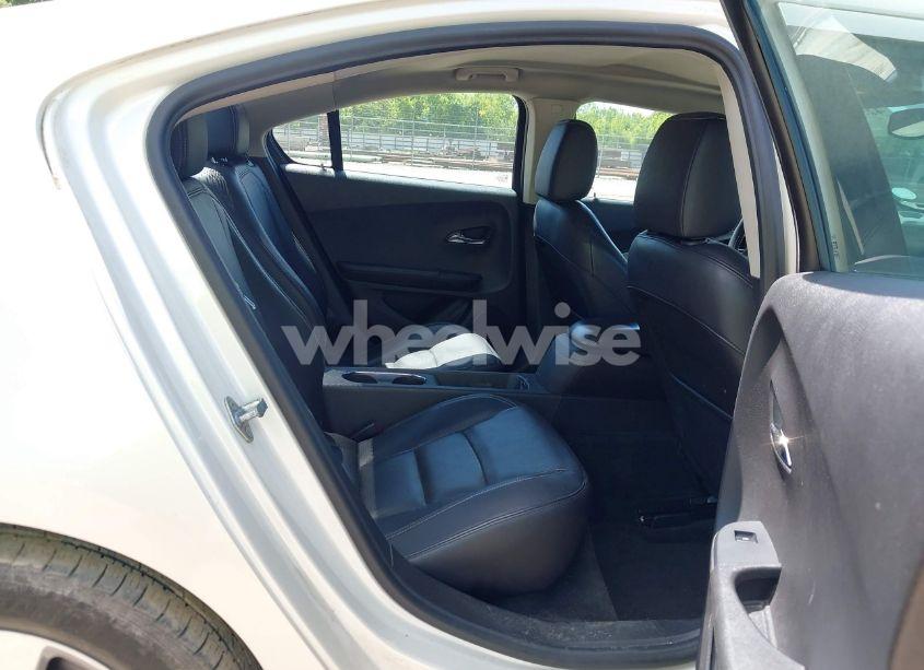 Photo 8 of 2012 Chevrolet Volt (VIN 1G1RD6E47CU115307)