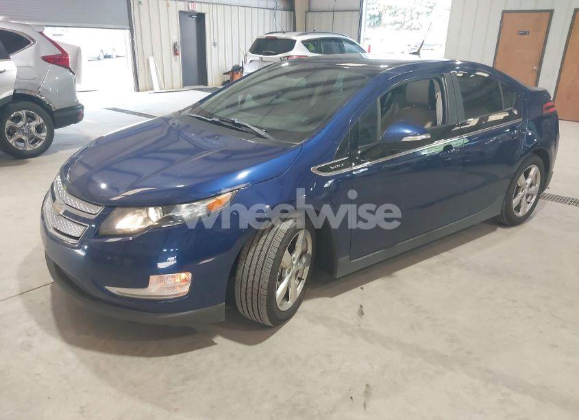 Photo 2 of 2012 Chevrolet Volt (VIN 1G1RD6E47CU116487)