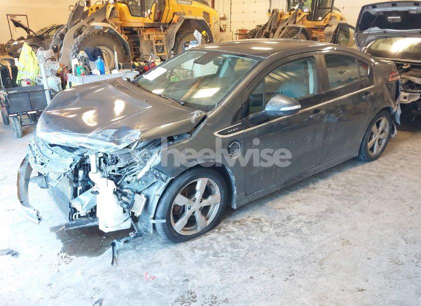 Photo 2 of 2013 Chevrolet Volt (VIN 1G1RD6E47DU108178)