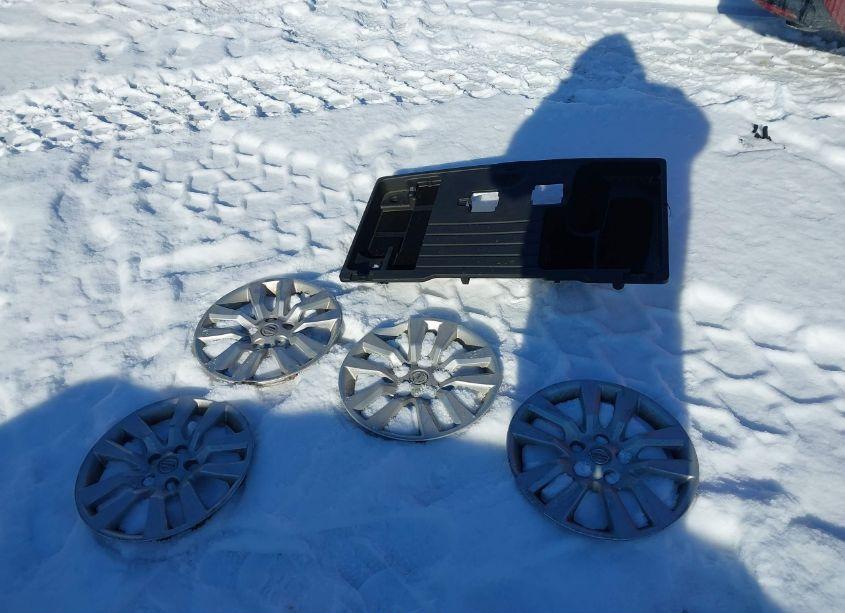 Photo 12 of 2012 Chevrolet Volt (VIN 1G1RD6E48CU107197)