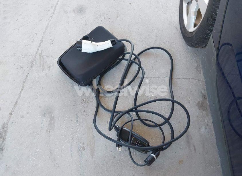 Photo 12 of 2013 Chevrolet Volt (VIN 1G1RD6E48DU115902)