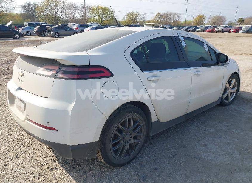 Photo 4 of 2013 Chevrolet Volt (VIN 1G1RD6E48DU148642)