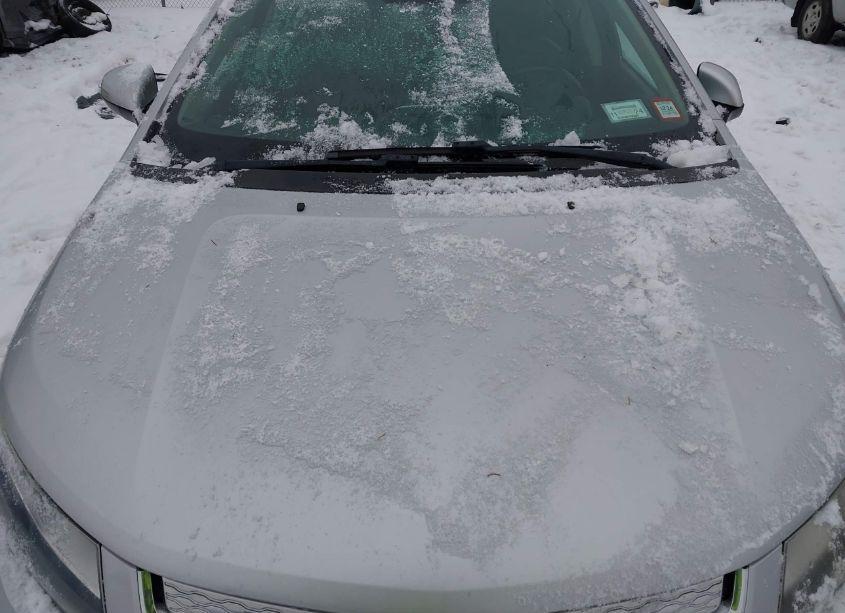 Photo 6 of 2011 Chevrolet Volt (VIN 1G1RD6E49BU102850)