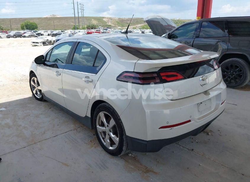 Photo 3 of 2013 Chevrolet Volt (VIN 1G1RD6E49DU121112)