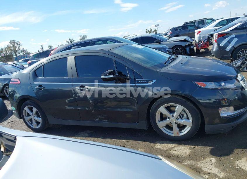 Photo 14 of 2015 Chevrolet Volt (VIN 1G1RD6E49FU137197)