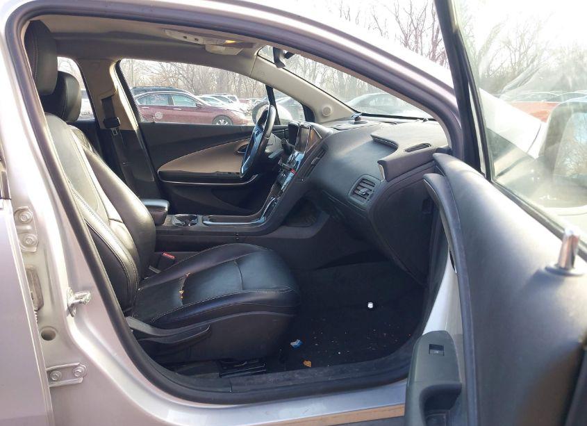 Photo 5 of 2011 Chevrolet Volt (VIN 1G1RD6E4XBU100265)