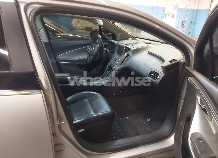 Photo 5 of 2012 Chevrolet Volt (VIN 1G1RD6E4XCU104110)