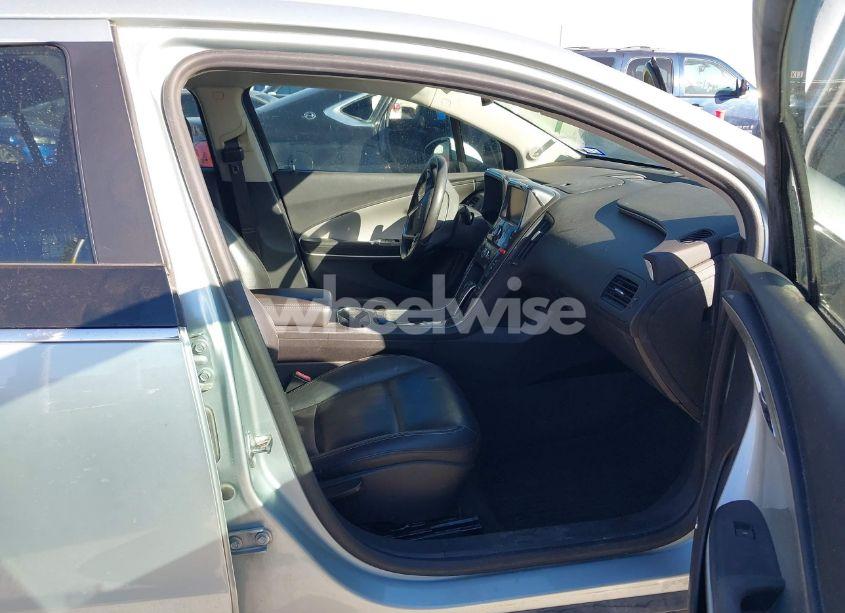 Photo 5 of 2013 Chevrolet Volt (VIN 1G1RD6E4XDU109728)