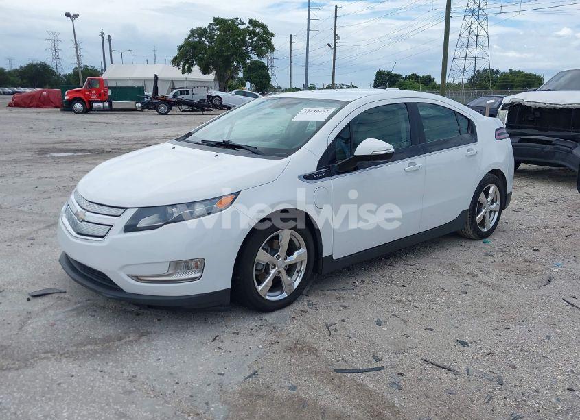 Photo 2 of 2013 Chevrolet Volt (VIN 1G1RD6E4XDU133916)