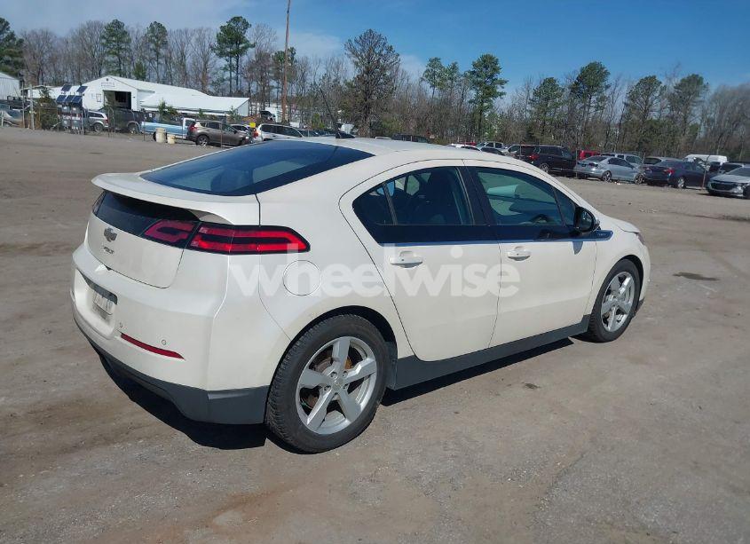 Photo 4 of 2014 Chevrolet Volt (VIN 1G1RD6E4XEU110864)