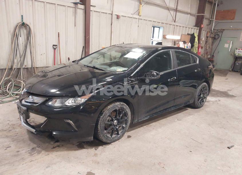 Photo 2 of 2018 Chevrolet Volt PREMIER (VIN 1G1RD6S50JU105311)