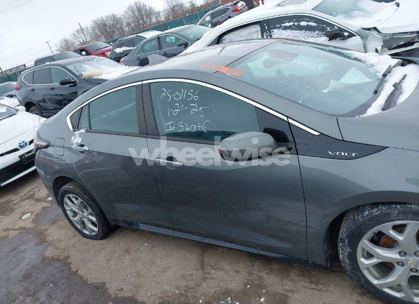 Photo 13 of 2017 Chevrolet Volt PREMIER (VIN 1G1RD6S54HU171810)