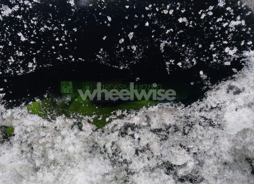 Photo 9 of 2017 Chevrolet Volt PREMIER (VIN 1G1RD6S54HU171810)