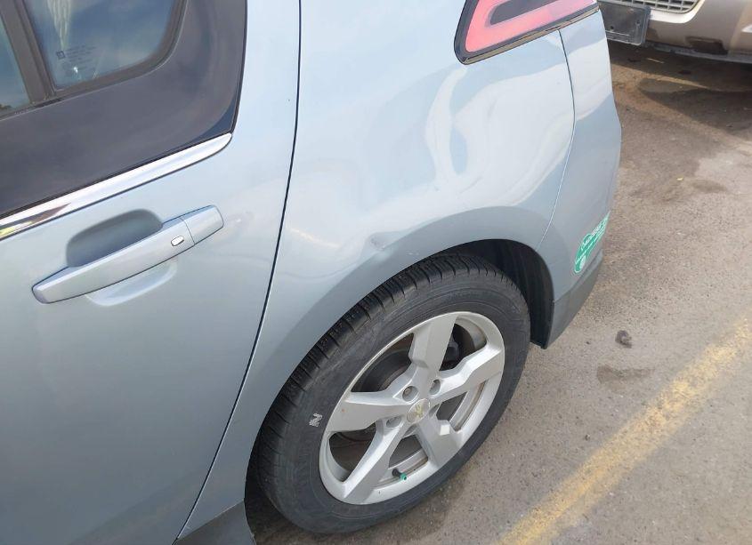 Photo 6 of 2013 Chevrolet Volt (VIN 1G1RE6E42DU104262)