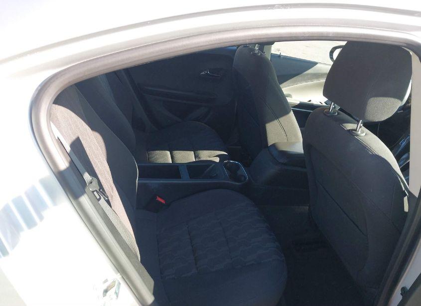 Photo 8 of 2014 Chevrolet Volt (VIN 1G1RE6E42EU172806)