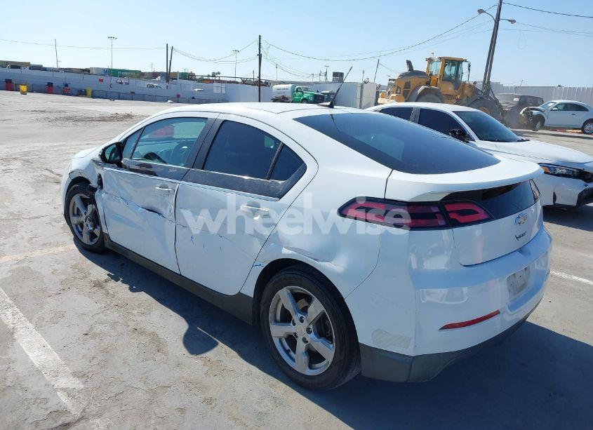 Photo 3 of 2013 Chevrolet Volt (VIN 1G1RE6E44DU141359)