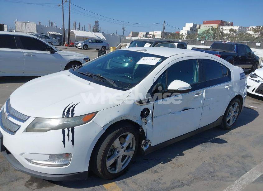 Photo 6 of 2013 Chevrolet Volt (VIN 1G1RE6E44DU141359)