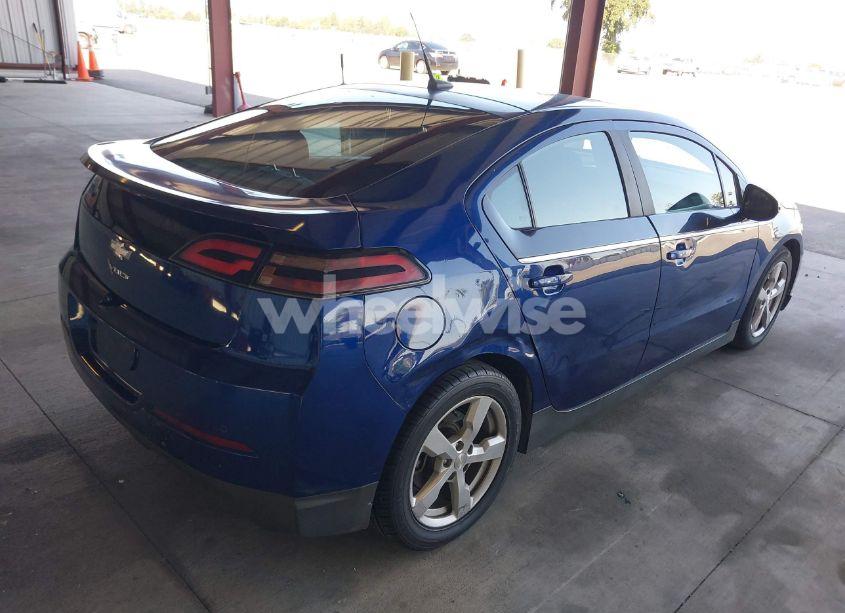 Photo 4 of 2013 Chevrolet Volt (VIN 1G1RE6E47DU125883)