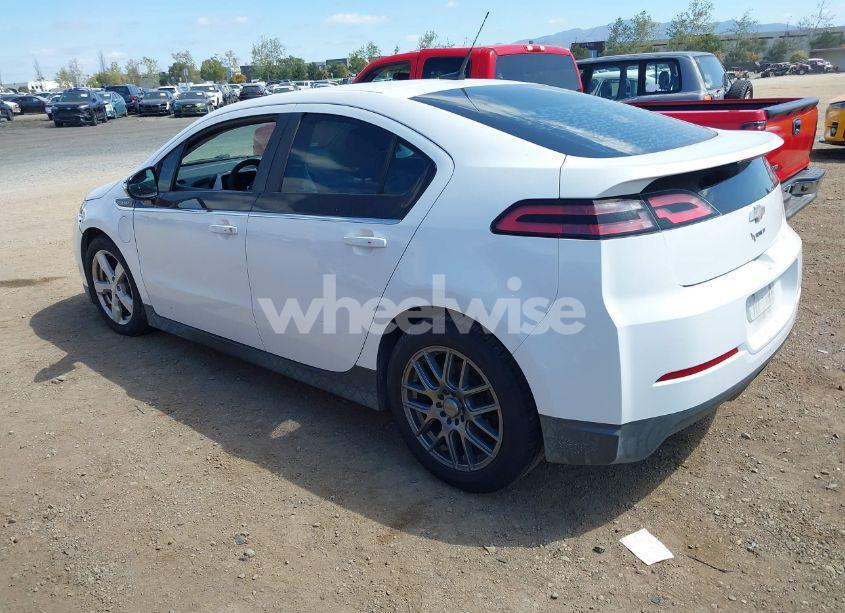 Photo 3 of 2013 Chevrolet Volt (VIN 1G1RE6E4XDU129393)