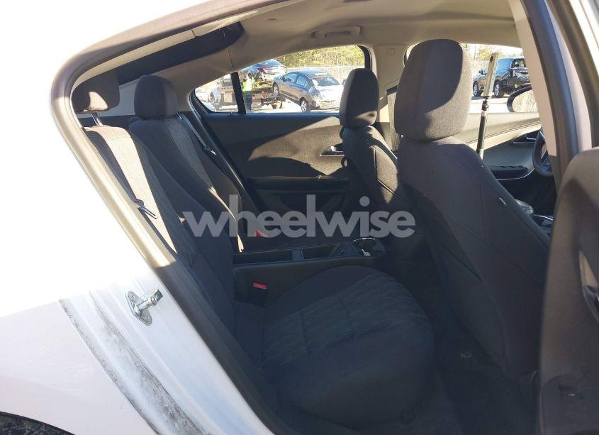 Photo 8 of 2014 Chevrolet Volt (VIN 1G1RE6E4XEU143098)